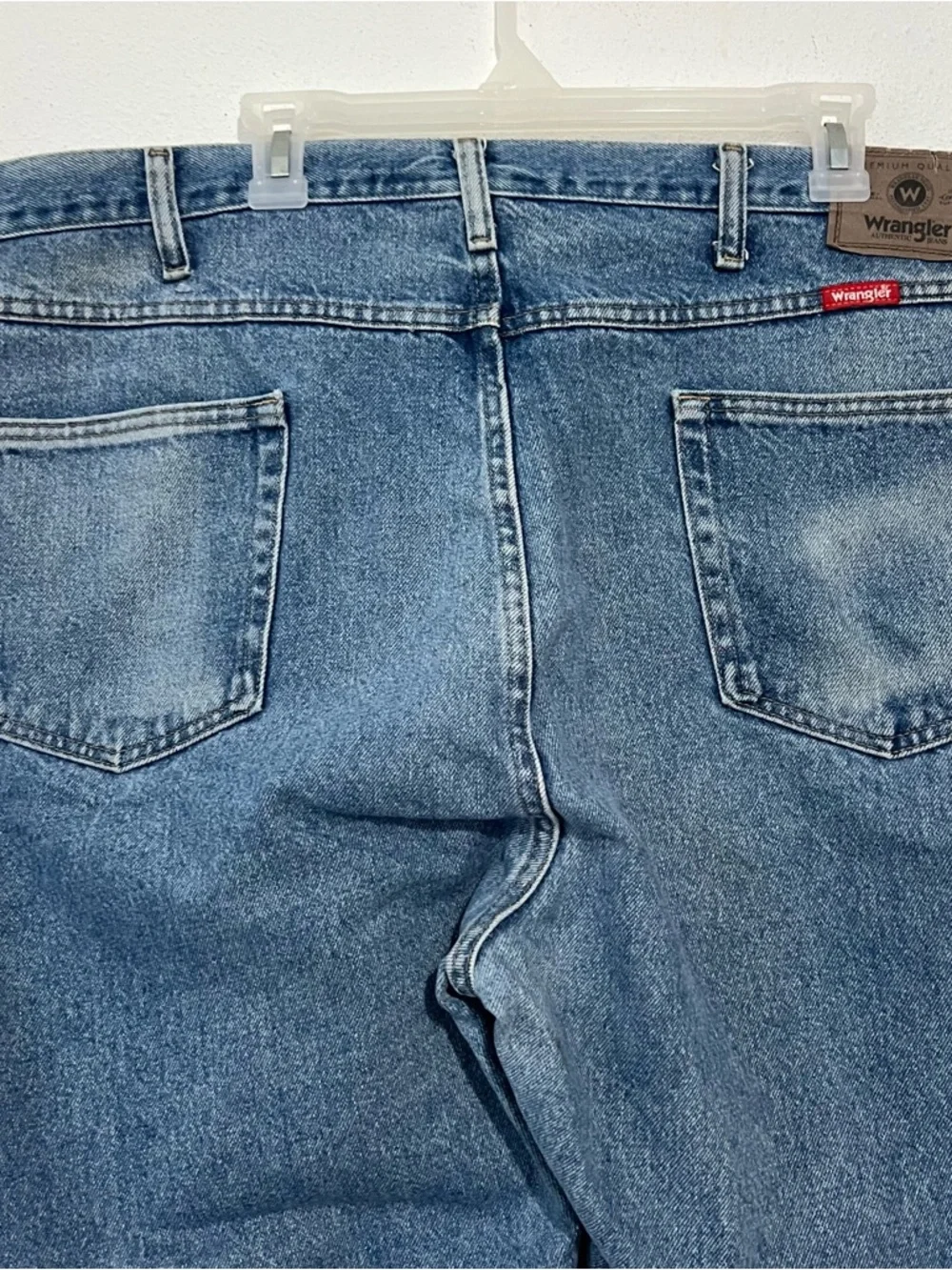 Wrangler Men Jeans Straight Fit 5 Pockets Style Denim Blue Jeans Size 46”x 30” - Picture 8 of 14